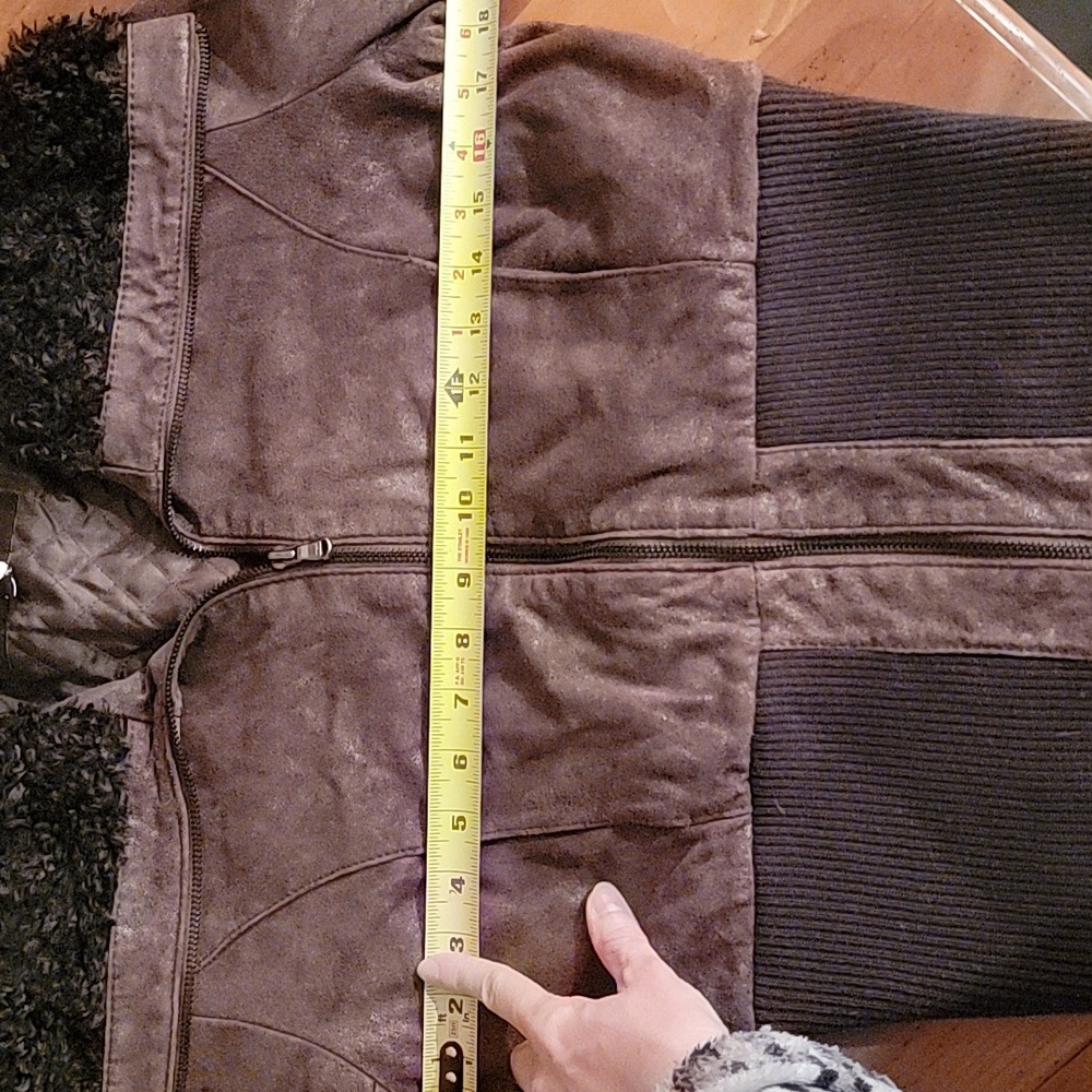GUESS bomber jacket - Picture 5 of 6